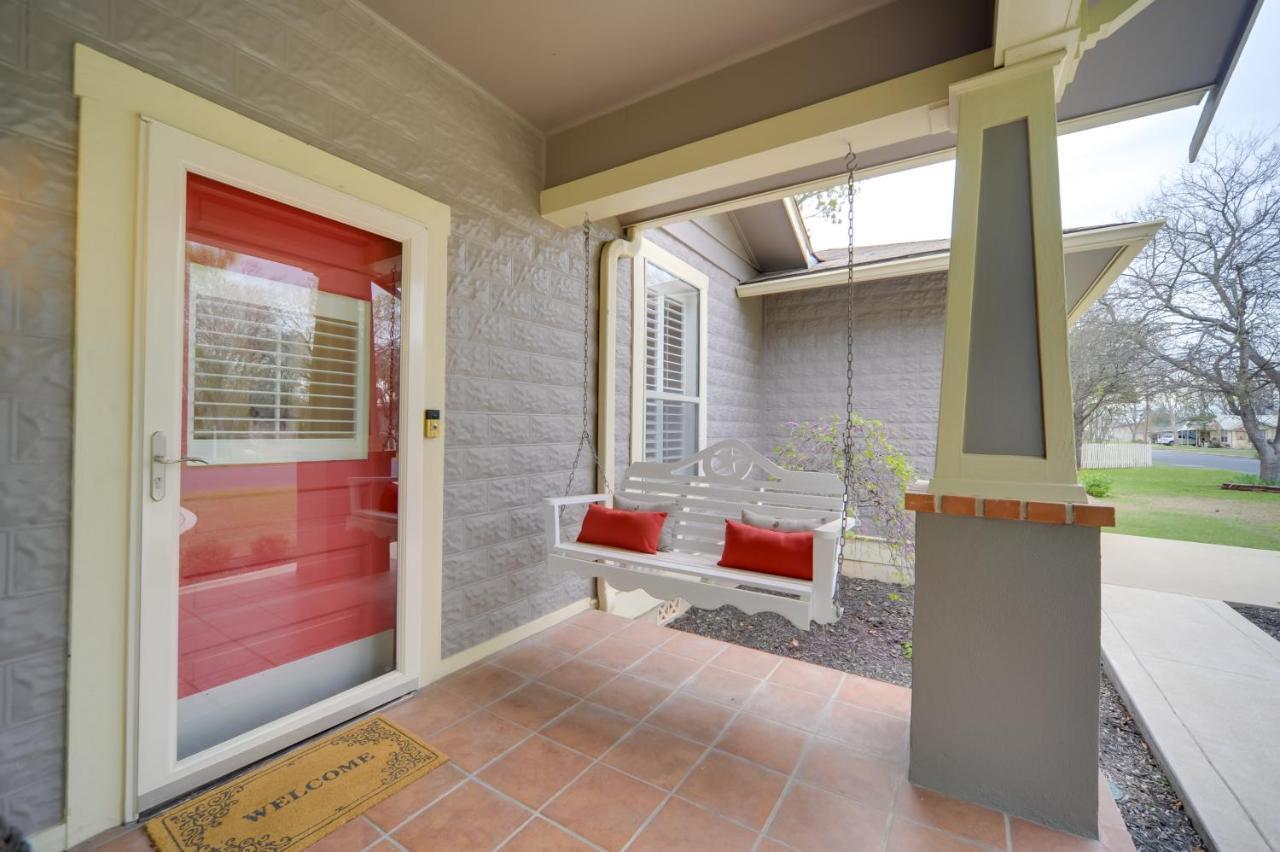 Fredericksburg Home With Pool About 1 Mi To Main Street! Exterior photo